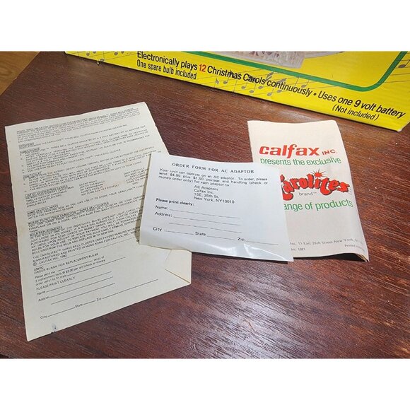 Vintage Carolites Bells of Noel Musical Lighted 3-Bell Cluster Christmas Read - Picture 4 of 16